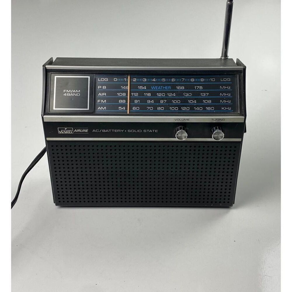 Vintage Montgomery Ward Airline Multi Band AM FM Radio Model Gen 1454 A Rare